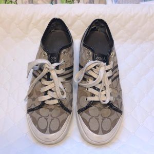 Coach shoes size 9 authentic
